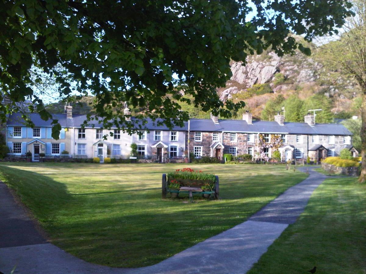 The Coach House Hotell Beddgelert Eksteriør bilde